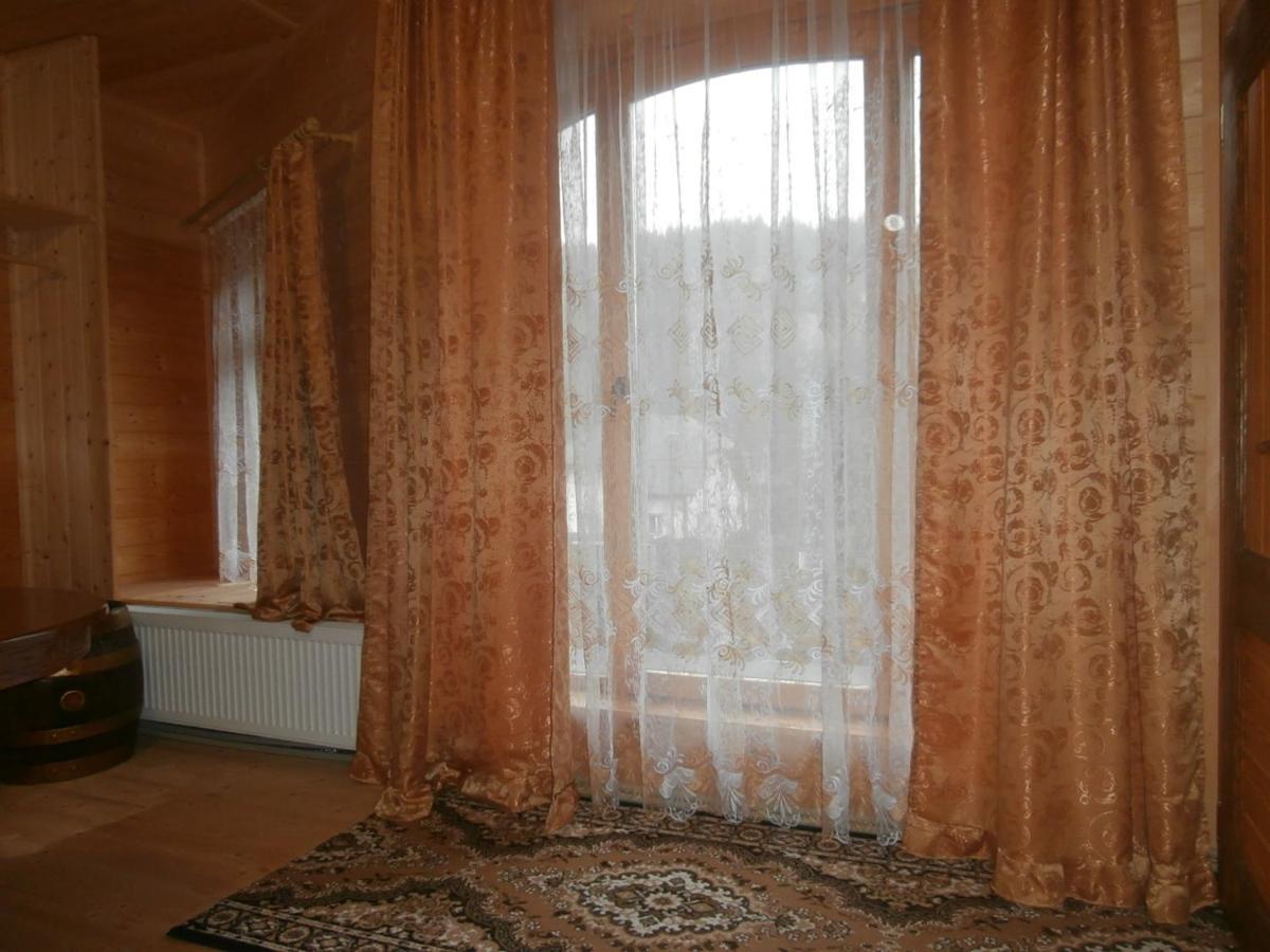 Karpatskiy Domik Izki Exterior photo