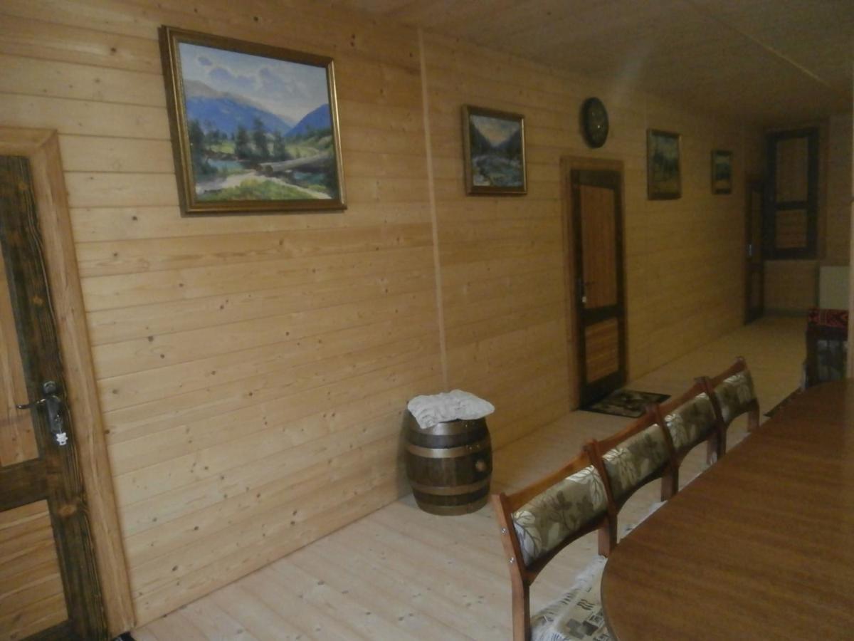Karpatskiy Domik Izki Exterior photo